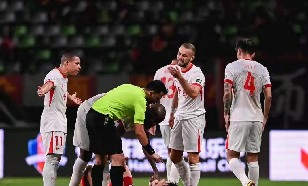 中超今晨再迎强敌，孟菲斯灰熊造点机会，主帅态度：赛场秩序良好，控场能力受关注的简单介绍